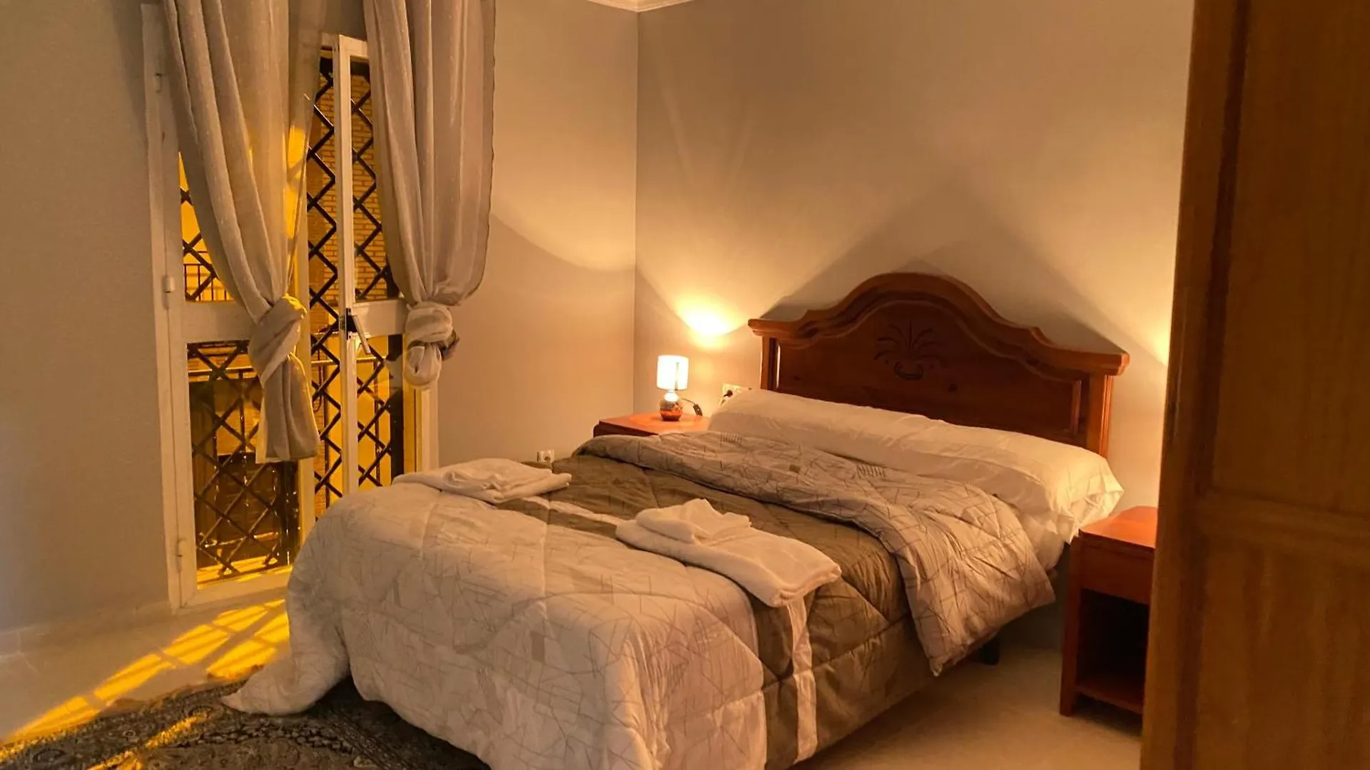 Daire Suite Bahia Sevilla